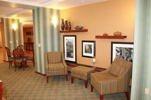 Hampton by Hilton image 5